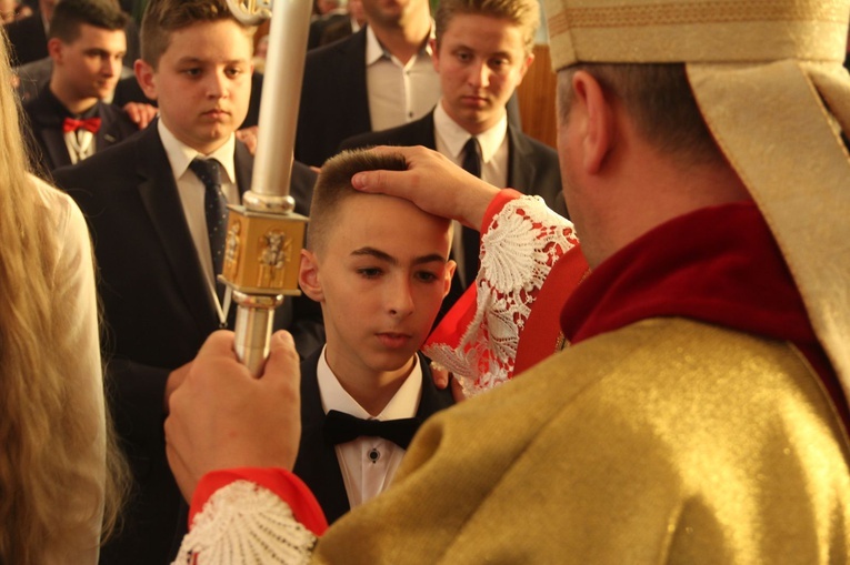 Bierzmowanie w Biskupicach Radłowskich