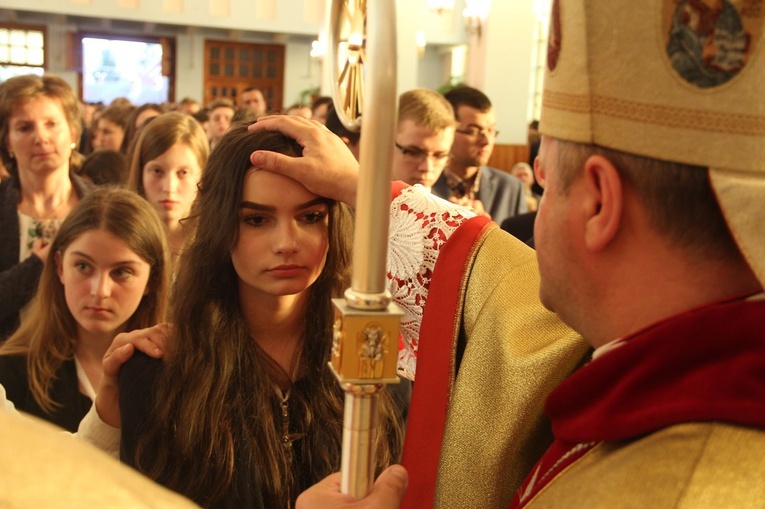 Bierzmowanie w Biskupicach Radłowskich