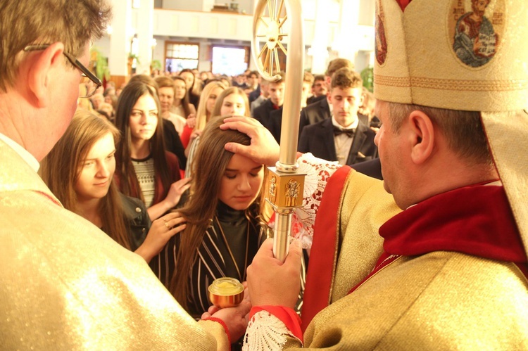 Bierzmowanie w Biskupicach Radłowskich