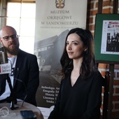 Poznają tradycje ludowe 