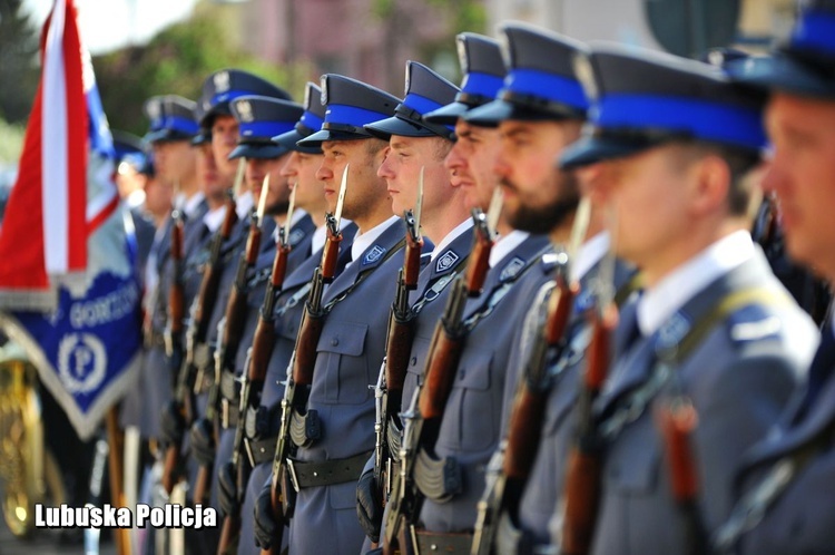 Odsłonięcie tablicy poświęconej pamięci asp. Alojzego Banacha