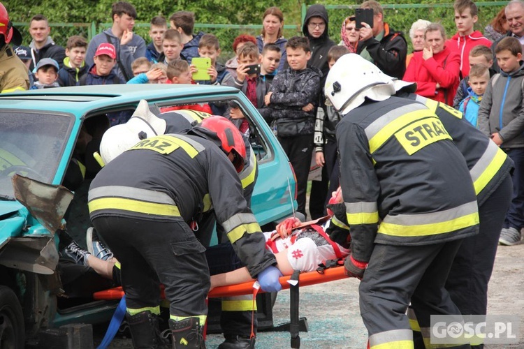 Pielgrzymka Ministrantów i Lektorów do Paradyża