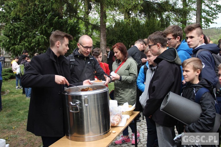 Pielgrzymka Ministrantów i Lektorów do Paradyża