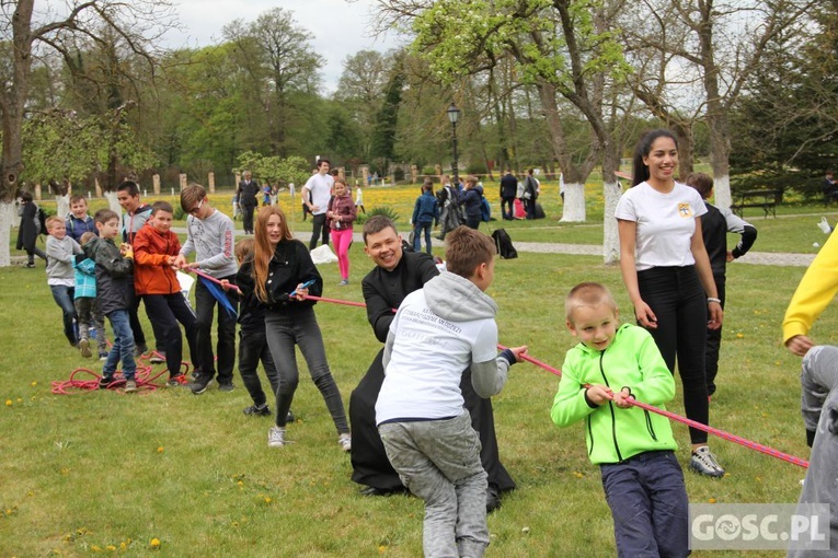 Pielgrzymka Ministrantów i Lektorów do Paradyża