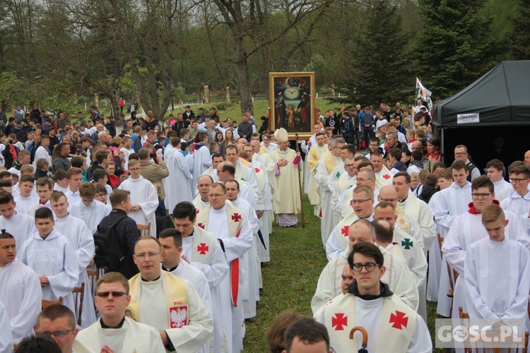 Pielgrzymka Ministrantów i Lektorów do Paradyża