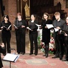 Koncert zespołu wokalnego Simultaneo w olsztyńskiej katedrze 