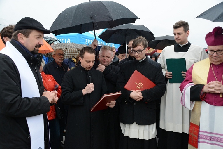 Erygowanie parafii św. Jana Pawła II w Opolu