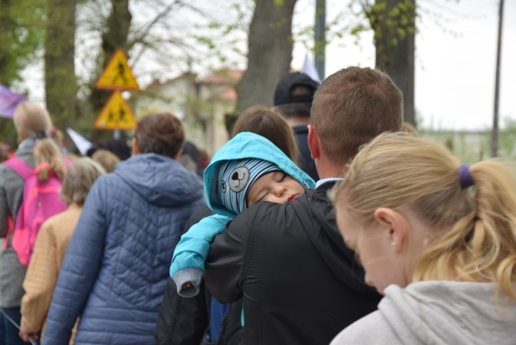 Pielgrzymka z Roszkowej Woli do Żdżar