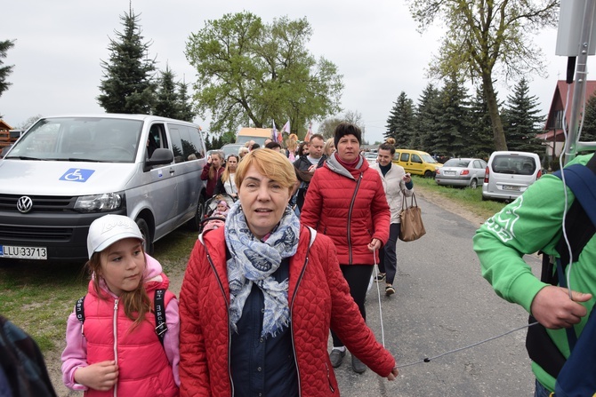 Pielgrzymka z Roszkowej Woli do Żdżar