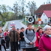 ▲	25 kwietnia w modlitwie wzięło udział kilkadziesiąt osób.