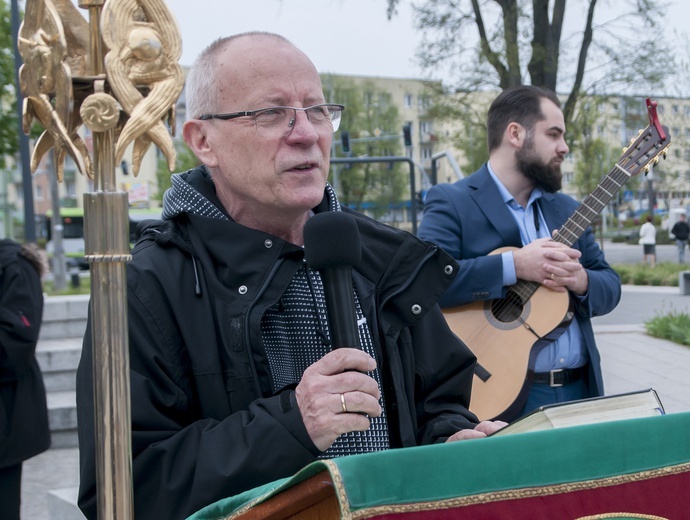 Wielkanocne ewangelizowanie