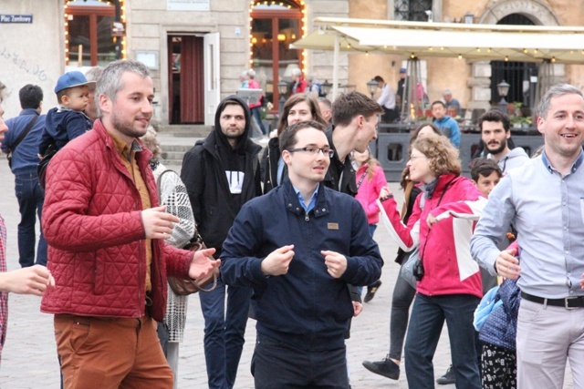 Wielkanocna radość na pl. Zamkowym 