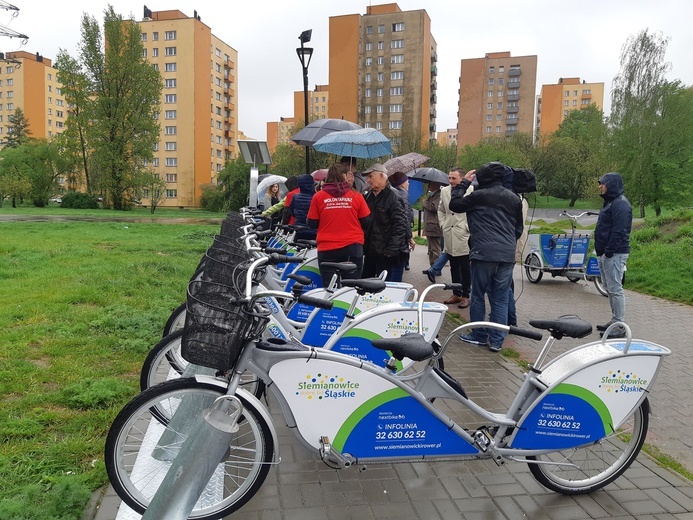 Siemianowice Śląskie. Seniorzy na rower, czyli inauguracja sezonu rowerowego