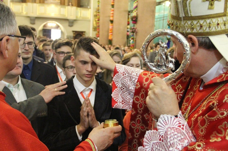 Bierzmowanie w Limanowej, cz. 2