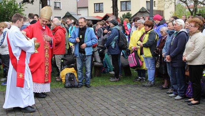 Msza św. pielgrzymów łagiewnickich w Hałcnowie - 2019