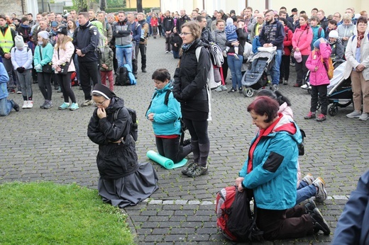 Msza św. pielgrzymów łagiewnickich w Hałcnowie - 2019