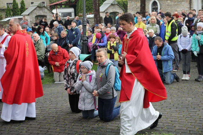 Msza św. pielgrzymów łagiewnickich w Hałcnowie - 2019