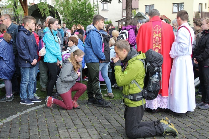 Msza św. pielgrzymów łagiewnickich w Hałcnowie - 2019