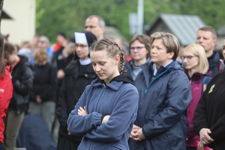 Msza Święta na rozpoczęcie 7. pielgrzymki z Hałcnowa do Łagiewnik - 2019