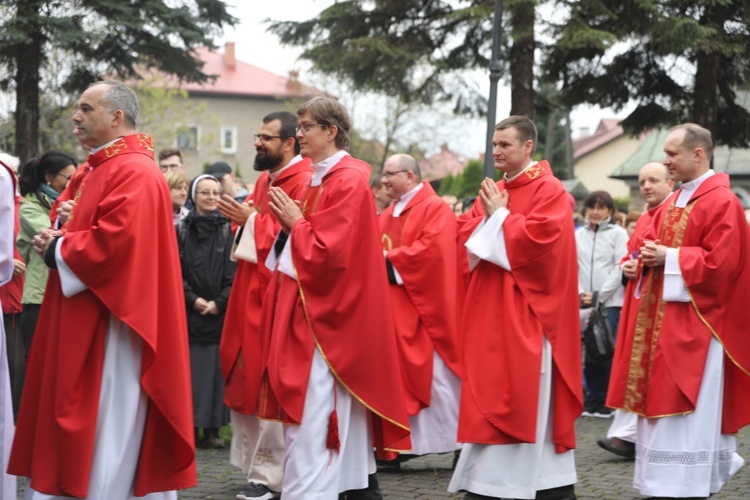 Msza Święta na rozpoczęcie 7. pielgrzymki z Hałcnowa do Łagiewnik - 2019