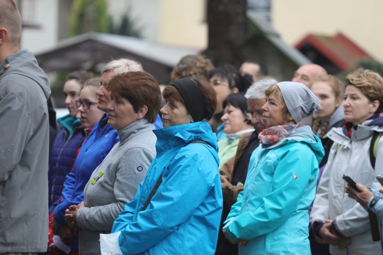 Msza Święta na rozpoczęcie 7. pielgrzymki z Hałcnowa do Łagiewnik - 2019