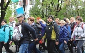 7. pielgrzymka z Hałcnowa wyrusza do Łagiewnik, cz. 1 - 2019