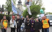 7. pielgrzymka z Hałcnowa wyrusza do Łagiewnik. cz. 2 - 2019