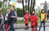 7. pielgrzymka z Hałcnowa wyrusza do Łagiewnik. cz. 2 - 2019