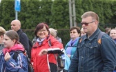 7. pielgrzymka z Hałcnowa wyrusza do Łagiewnik. cz. 2 - 2019
