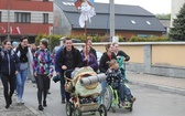 Pierwszy postój pielgrzymów u św. Jana Kantego w Kętach - 2019