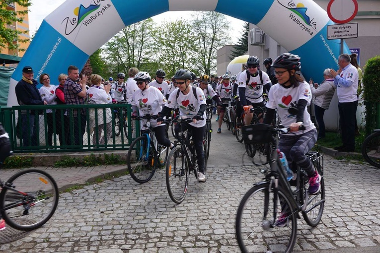 I Rajd dla Hospicjum im. Jana Pawła II w Wałbrzychu