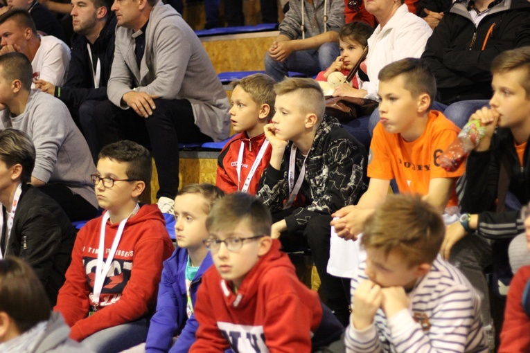 XIV Mistrzostwa Polski LSO w Piłce Nożnej Halowej o Puchar KnC - koncert