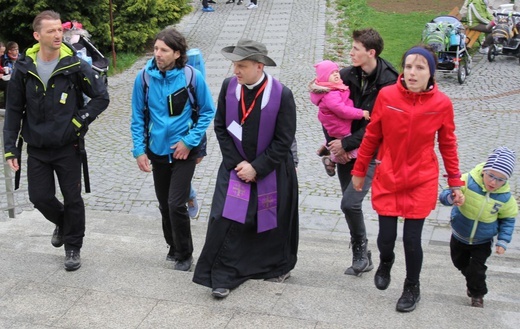 Postój pielgrzymów w Kętach-Podlesiu - 2019