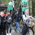 W drodze z Kęt-Podlesia - grupy św. Matki Teresy, św. Maksymiliana i św. Brata Alberta - 2019