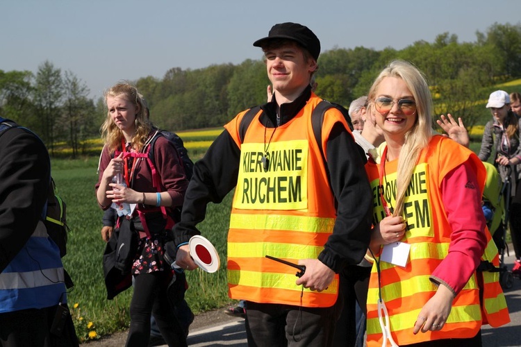 Z Witkowic do Wieprza - 2. dzień drogi do Łagiewnik - 2019