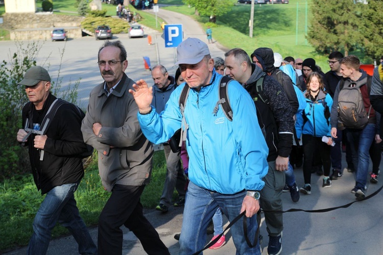 Z Witkowic do Wieprza - 2. dzień drogi do Łagiewnik - 2019