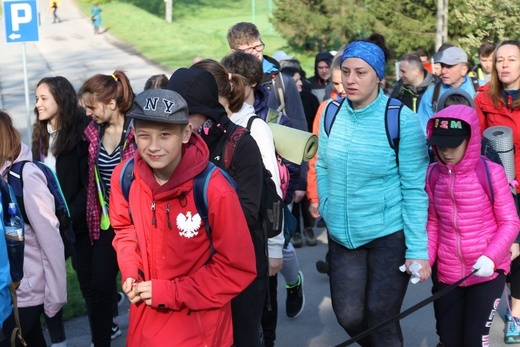 Z Witkowic do Wieprza - 2. dzień drogi do Łagiewnik - 2019