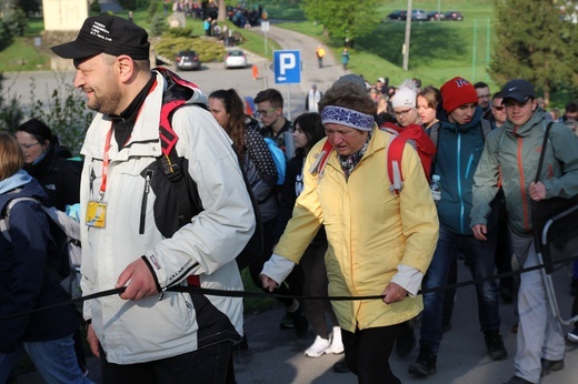Z Witkowic do Wieprza - 2. dzień drogi do Łagiewnik - 2019