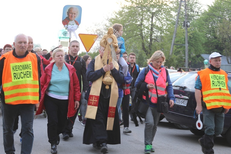 Powitanie grupy św. Matki Teresy w Malcu - 2019