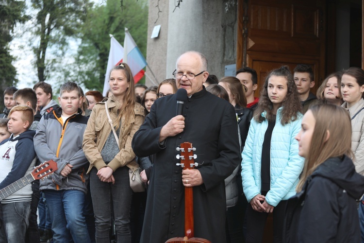 Powitanie grupy bł. ks. Sopoćki w Nidku - 2019