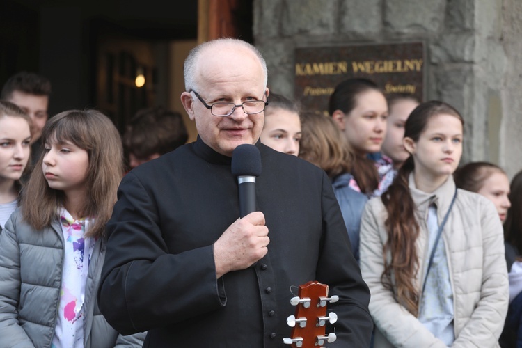 Powitanie grupy bł. ks. Sopoćki w Nidku - 2019