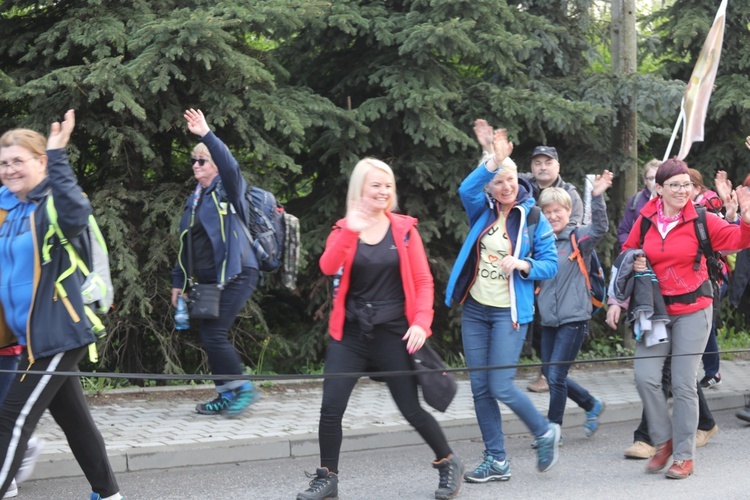 Powitanie grupy bł. ks. Sopoćki w Nidku - 2019