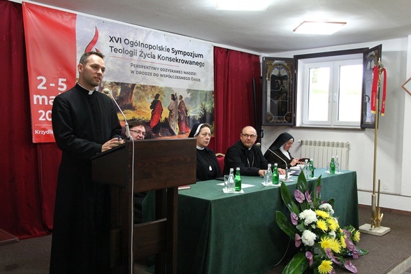 Sympozjum w Krzydlinie Małej. Siedem Kościołów jest w tobie