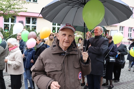 "Tak" dla życia i rodziny - kolorowy marsz w Pszczynie