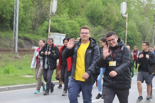 7. pielgrzymka dotarła z Hałcnowa do Łagiewnik - 2019