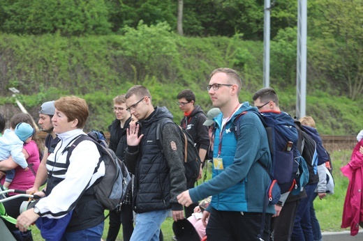 7. pielgrzymka dotarła z Hałcnowa do Łagiewnik - 2019