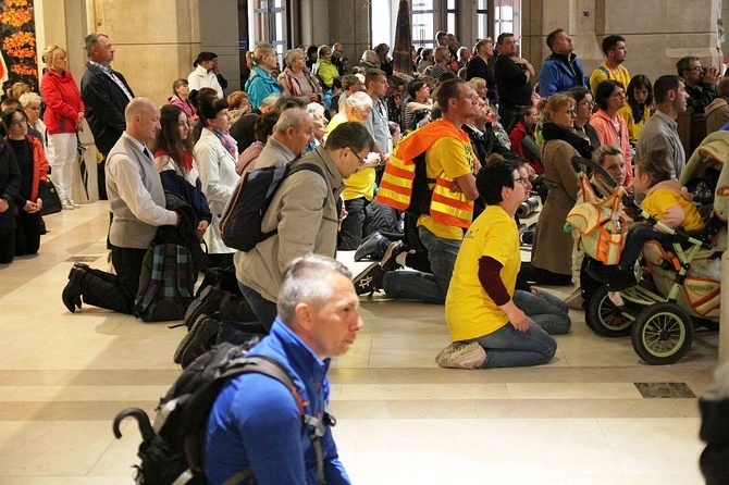 Pielgrzymi łagiewniccy dotarli do Centrum św. Jana Pawła II - 2019