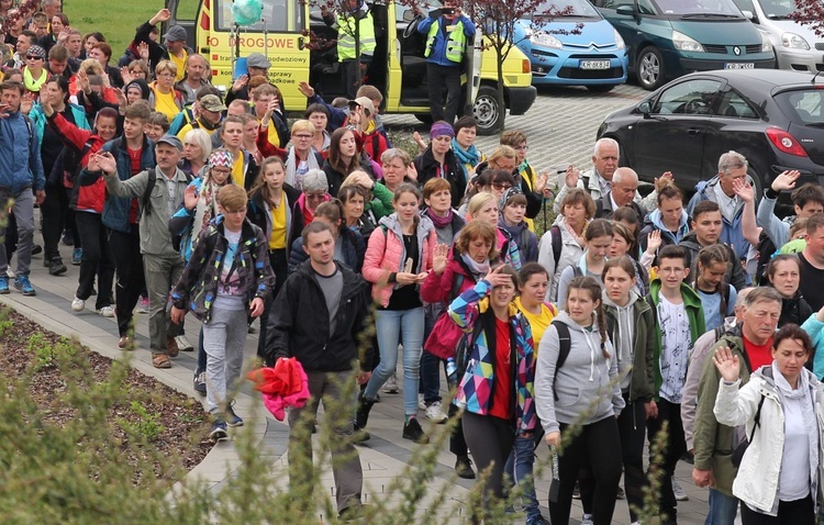 Pielgrzymi łagiewniccy dotarli do Centrum św. Jana Pawła II - 2019