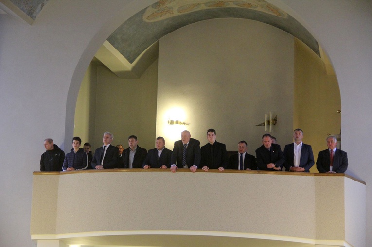 Hołd dla Maryi w Mikołajowicach