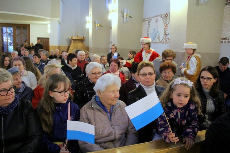 Hołd dla Maryi w Mikołajowicach